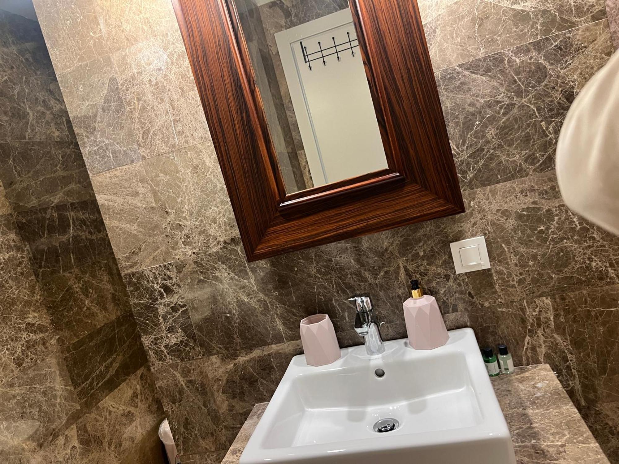 Huzurlu Ve Sirin Apartment *