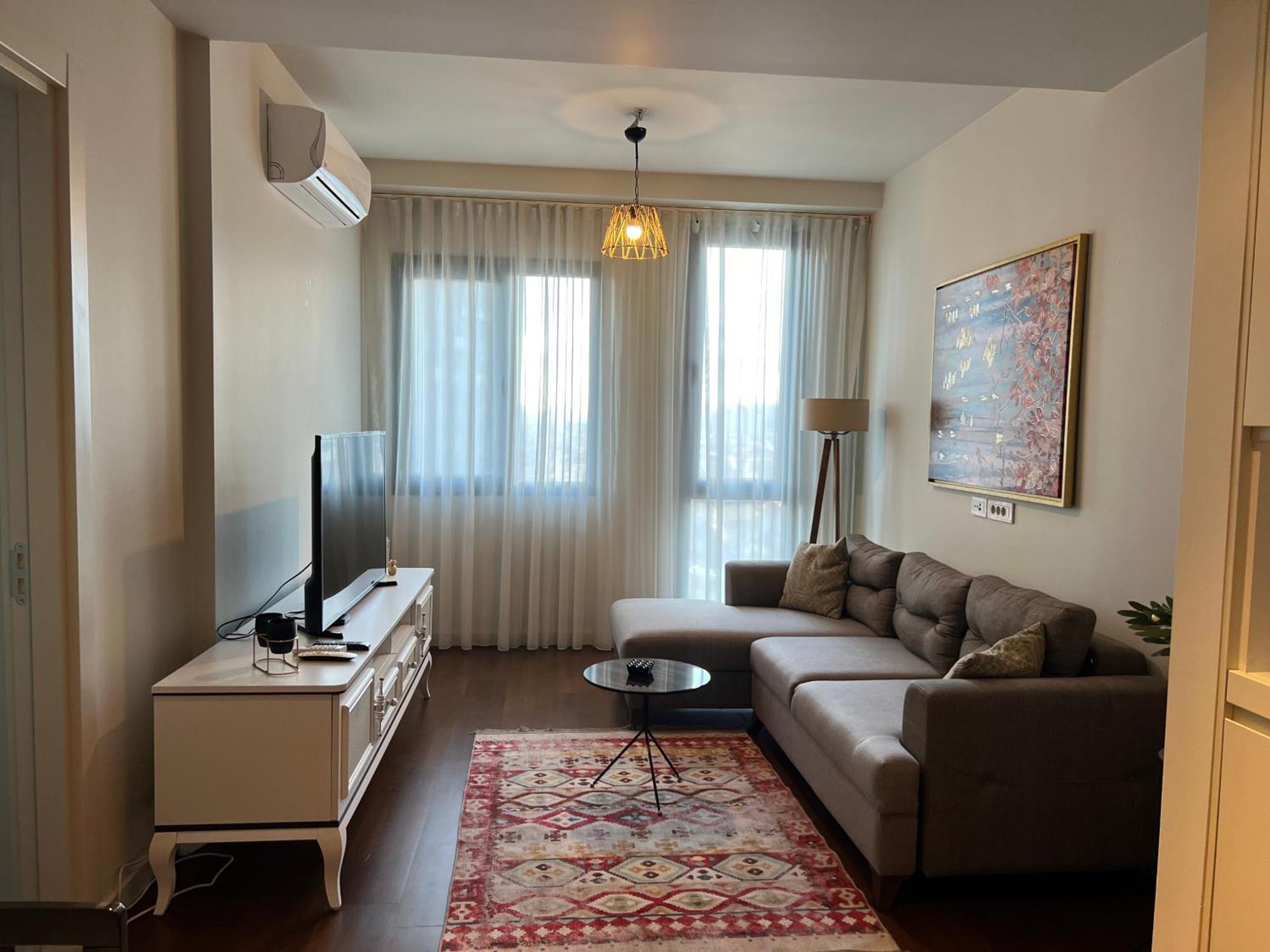 Huzurlu Ve Sirin Daire İstanbul